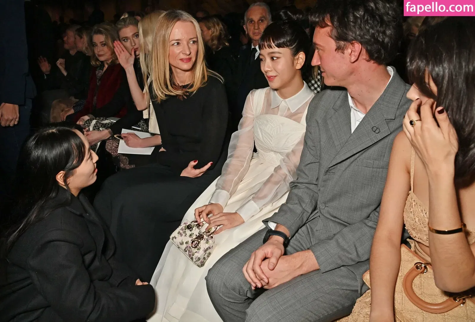 Rachel Zegler Onlyfans Photo Gallery 