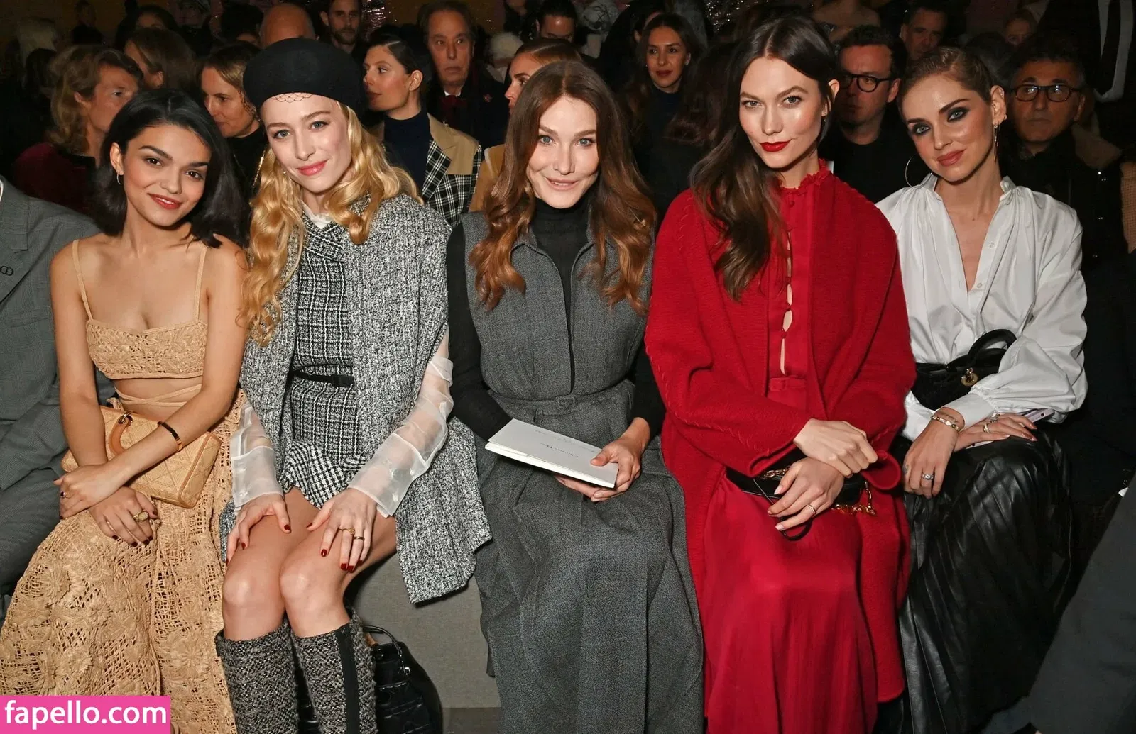 Rachel Zegler Onlyfans Photo Gallery 