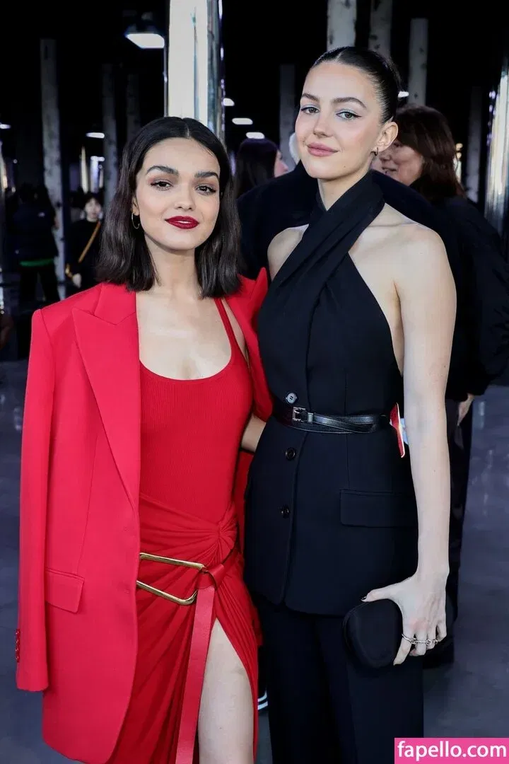 Rachel Zegler Onlyfans Photo Gallery 