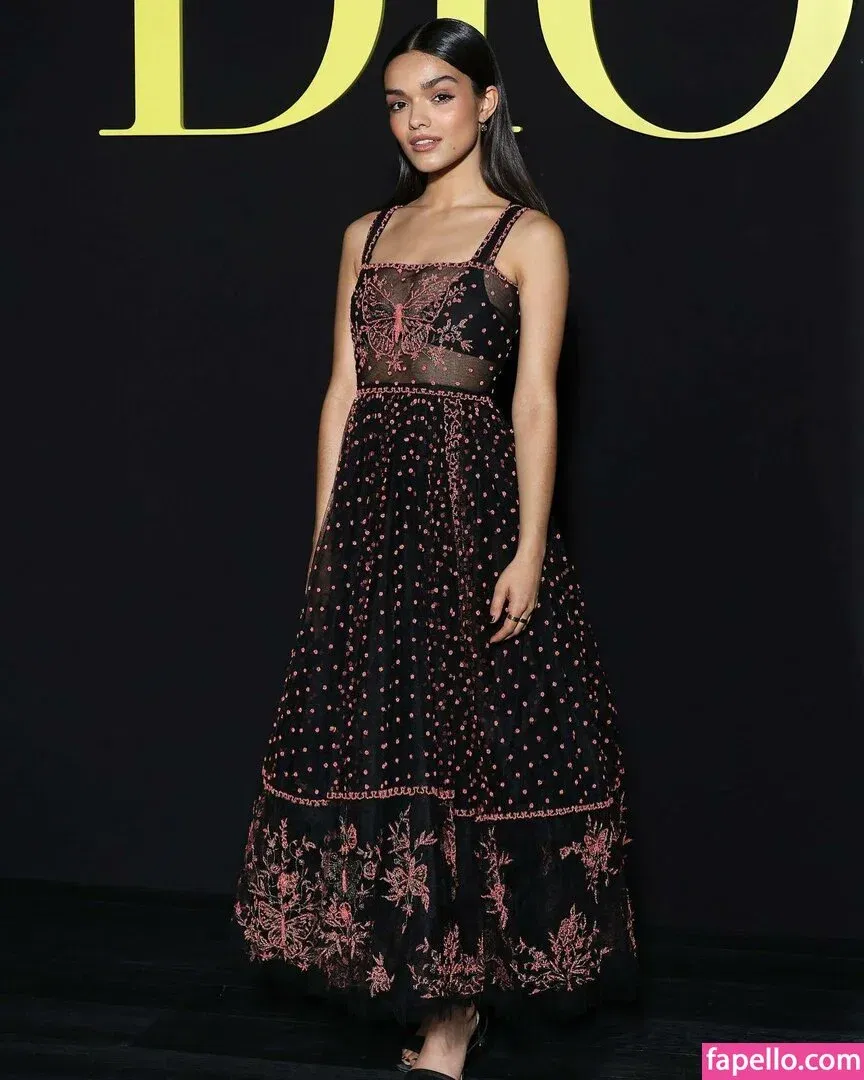 Rachel Zegler Onlyfans Photo Gallery 