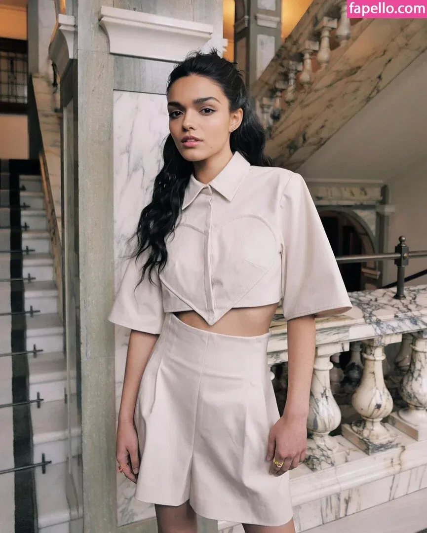 Rachel Zegler Onlyfans Photo Gallery 