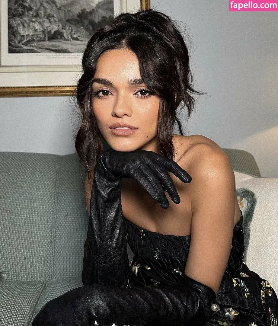 Rachel Zegler Onlyfans Photo Gallery 