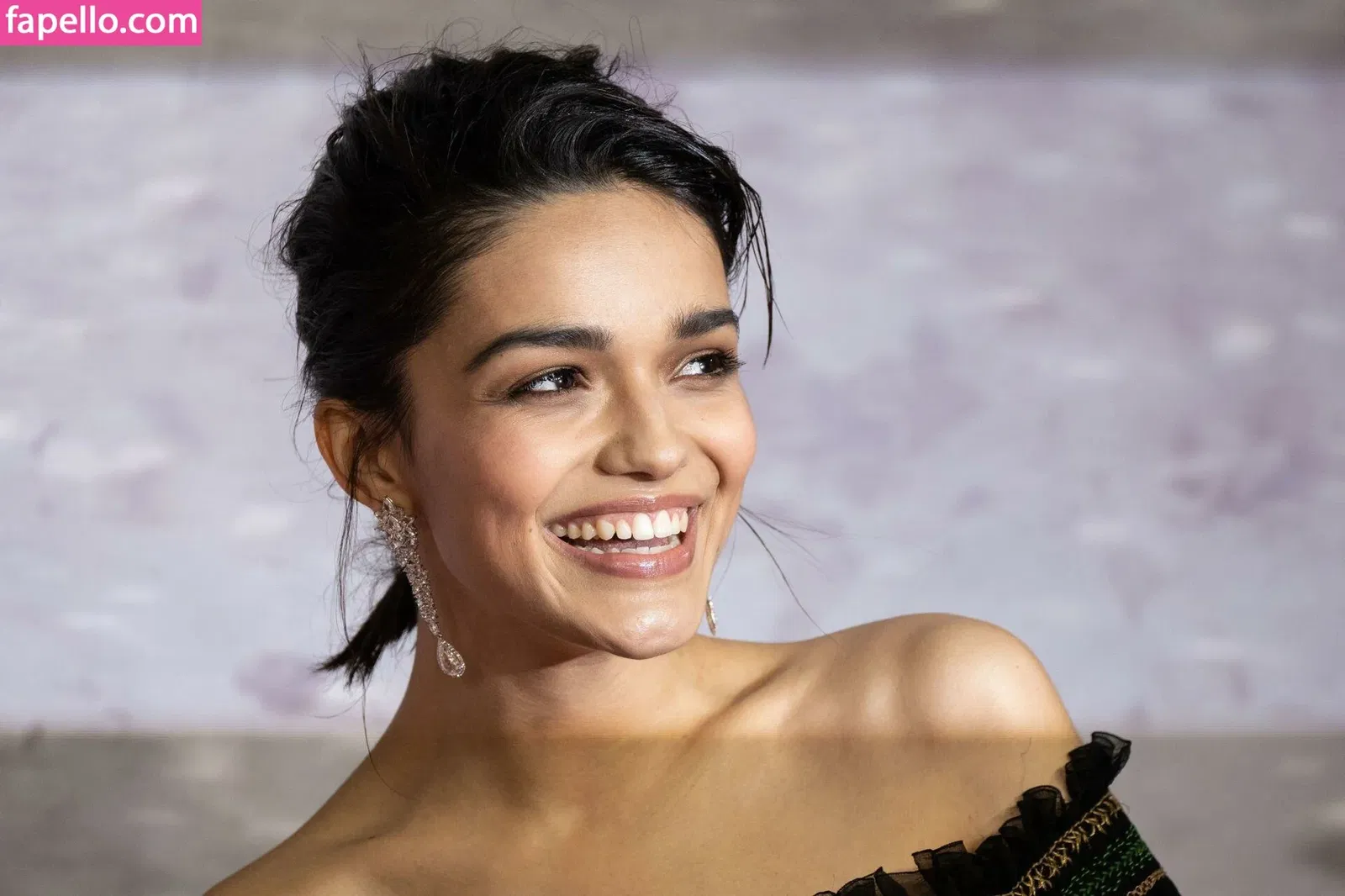 Rachel Zegler Onlyfans Photo Gallery 