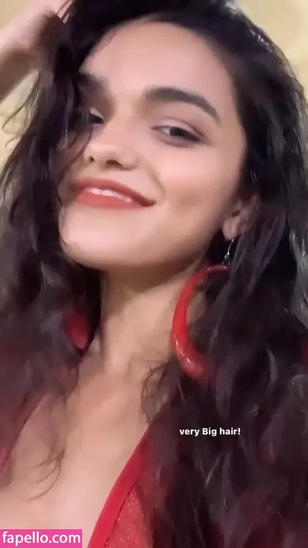 Rachel Zegler Onlyfans Photo Gallery 