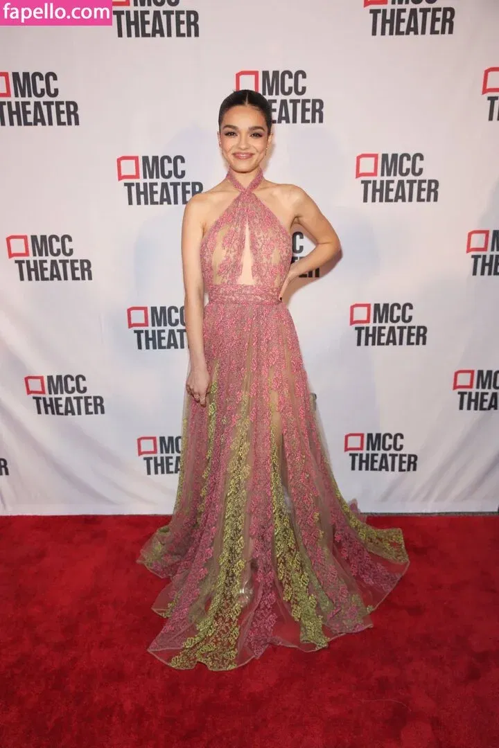 Rachel Zegler Onlyfans Photo Gallery 