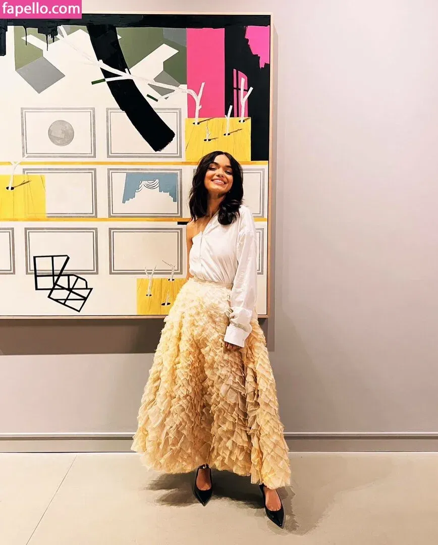 Rachel Zegler Onlyfans Photo Gallery 