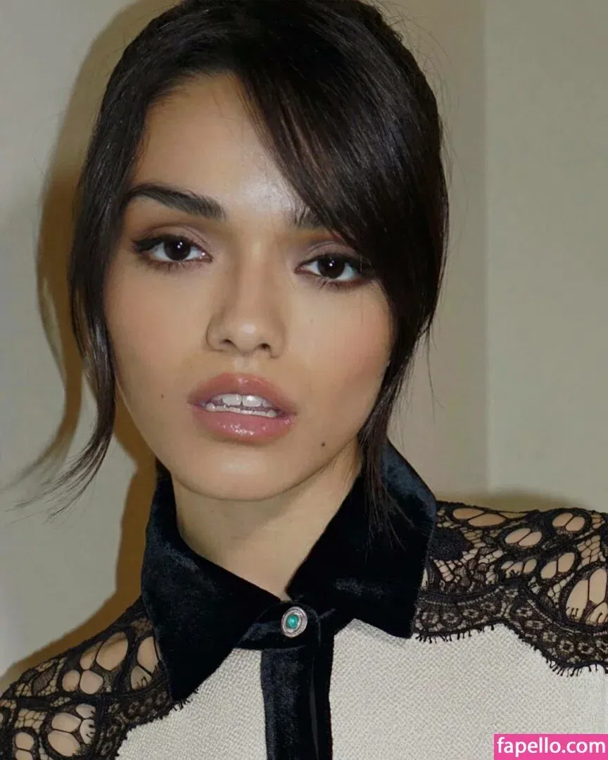 Rachel Zegler Onlyfans Photo Gallery 