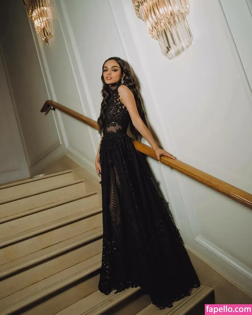 Rachel Zegler Onlyfans Photo Gallery 