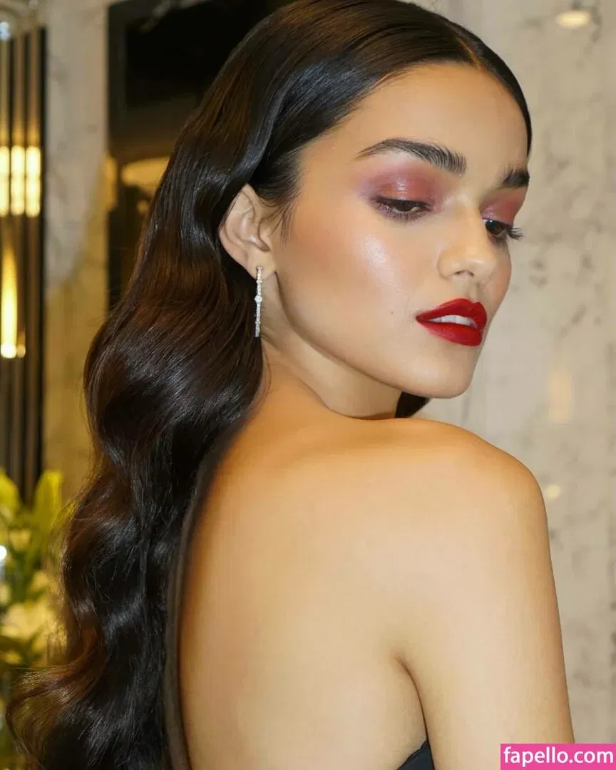 Rachel Zegler Onlyfans Photo Gallery 