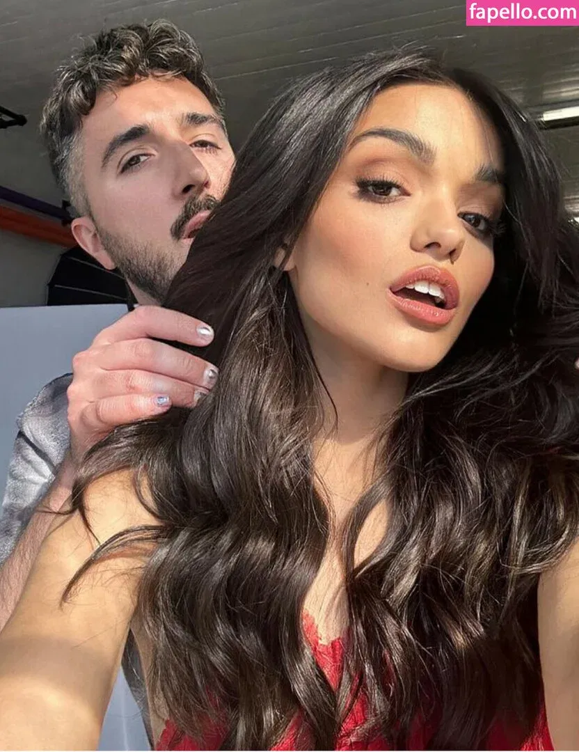 Rachel Zegler Onlyfans Photo Gallery 