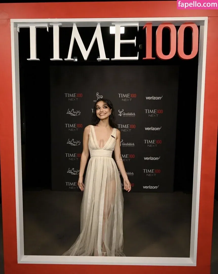 Rachel Zegler Onlyfans Photo Gallery 