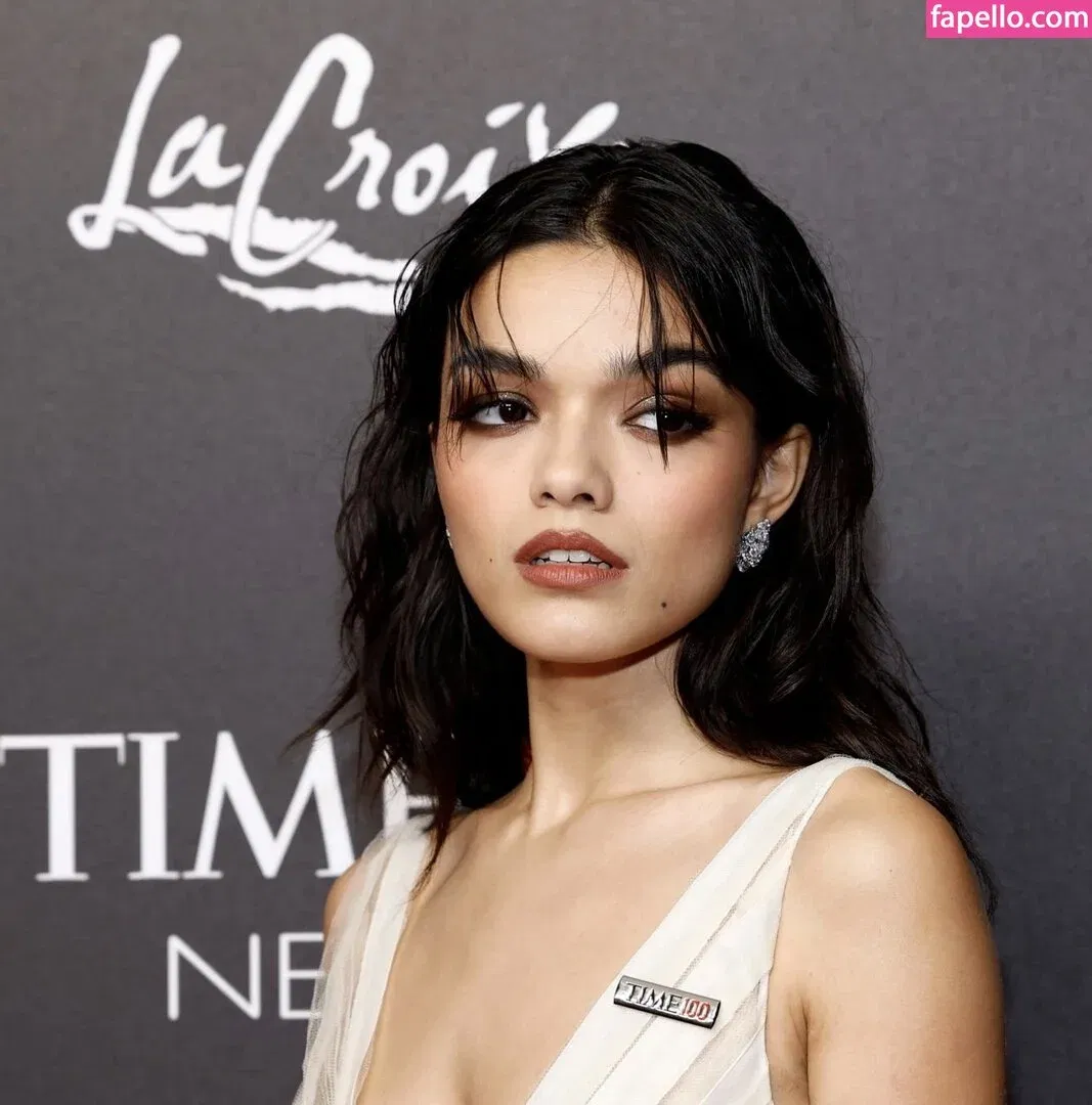 Rachel Zegler Onlyfans Photo Gallery 