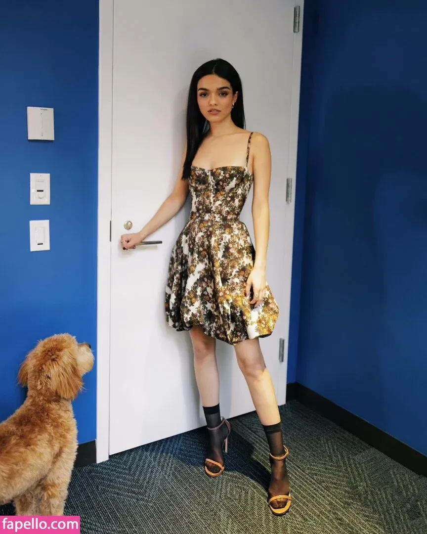 Rachel Zegler Onlyfans Photo Gallery 