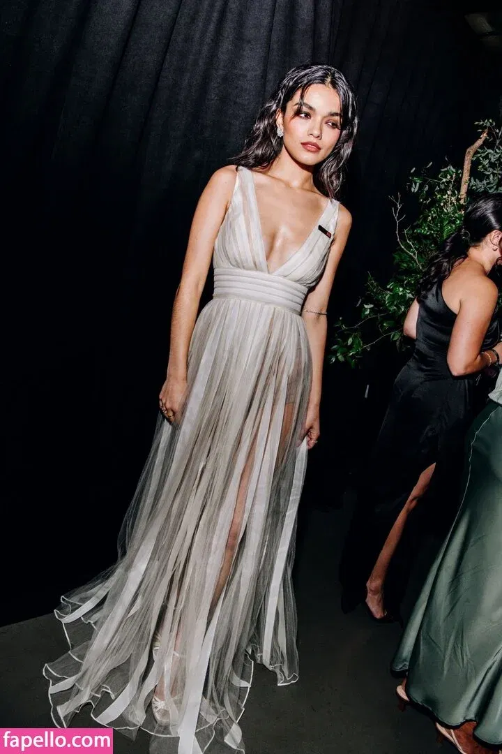 Rachel Zegler Onlyfans Photo Gallery 