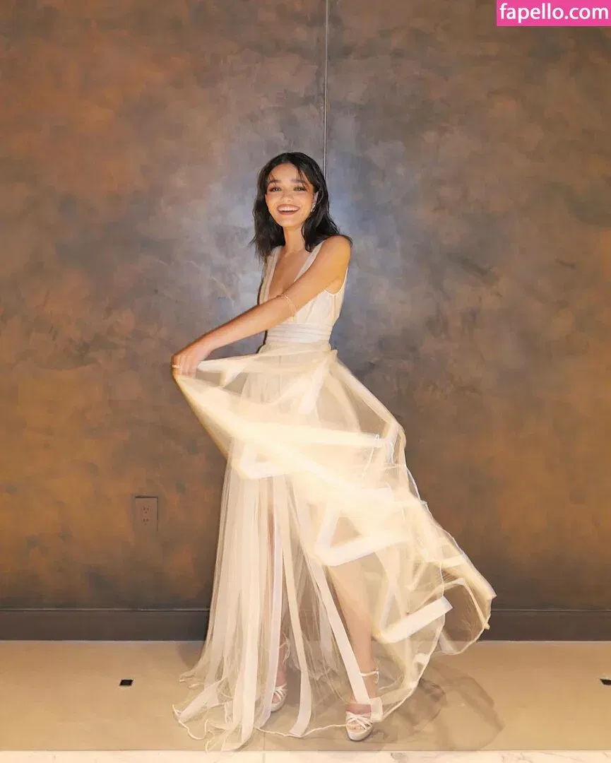 Rachel Zegler Onlyfans Photo Gallery 