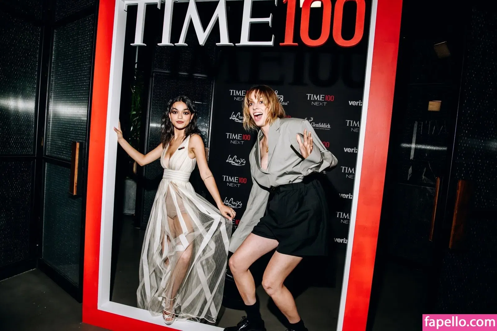 Rachel Zegler Onlyfans Photo Gallery 