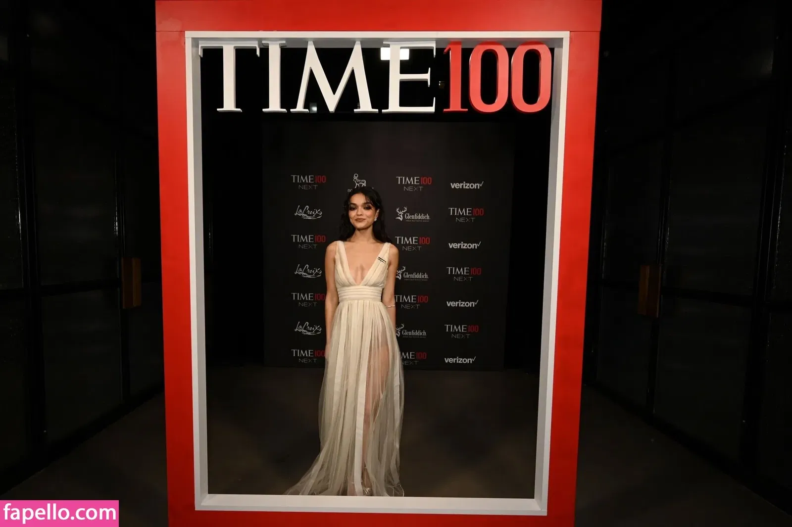 Rachel Zegler Onlyfans Photo Gallery 