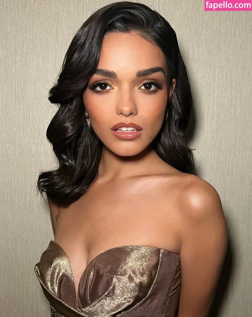 Rachel Zegler Onlyfans Photo Gallery 