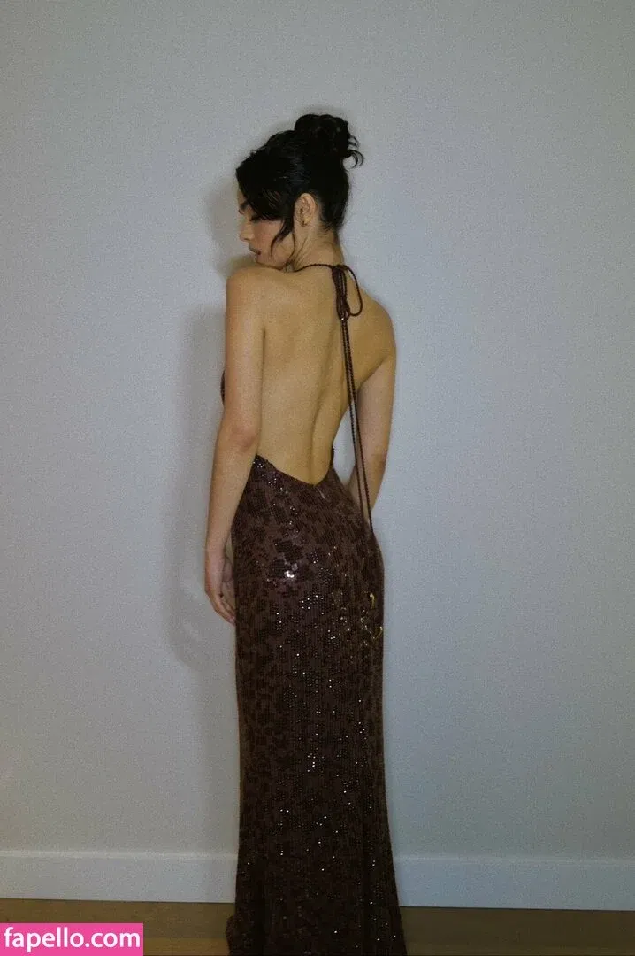 Rachel Zegler Onlyfans Photo Gallery 