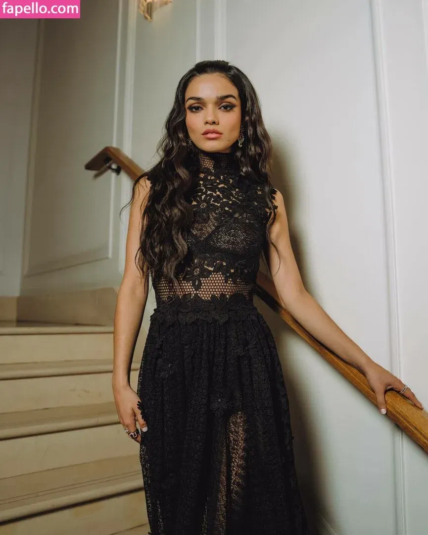 Rachel Zegler Onlyfans Photo Gallery 