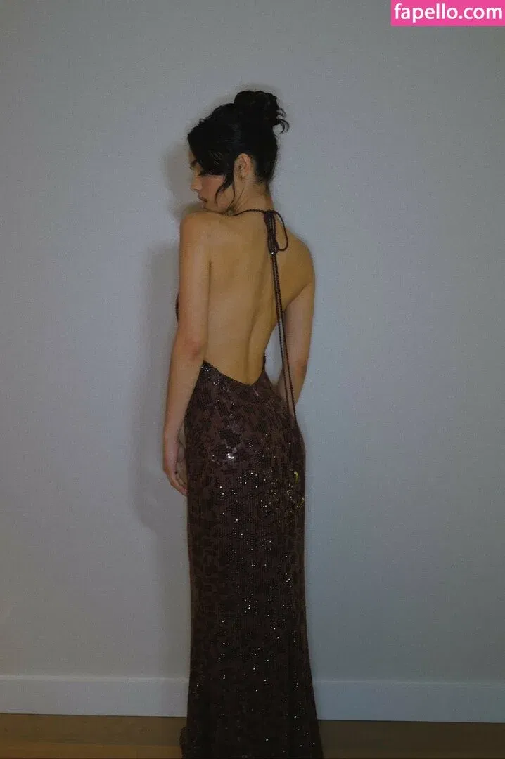 Rachel Zegler Onlyfans Photo Gallery 