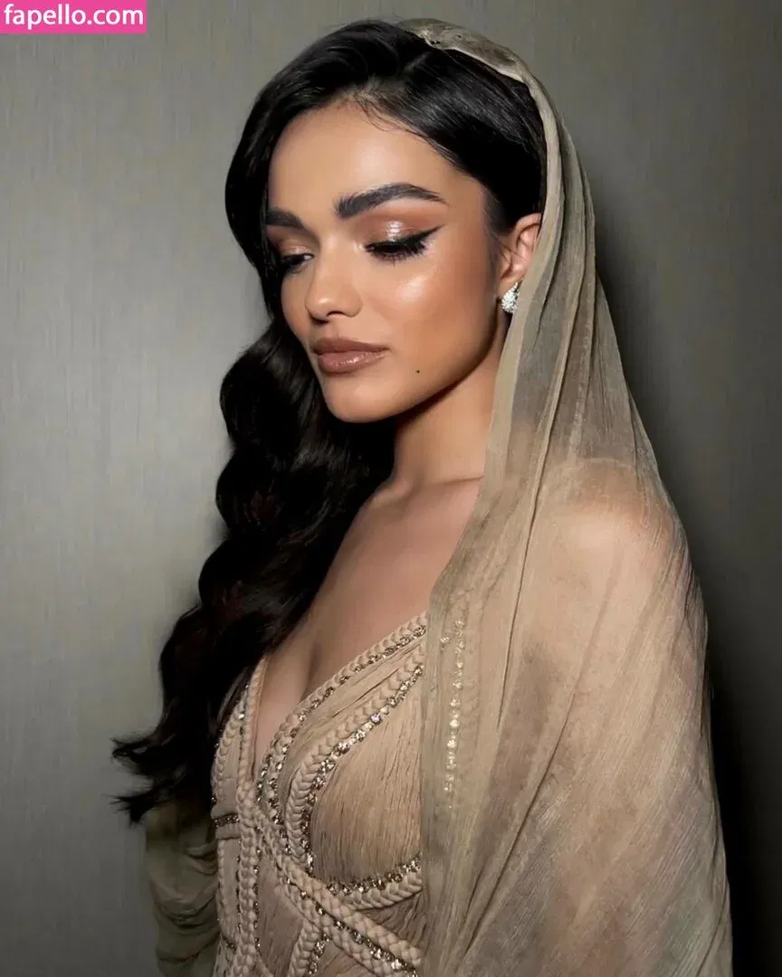 Rachel Zegler Onlyfans Photo Gallery 