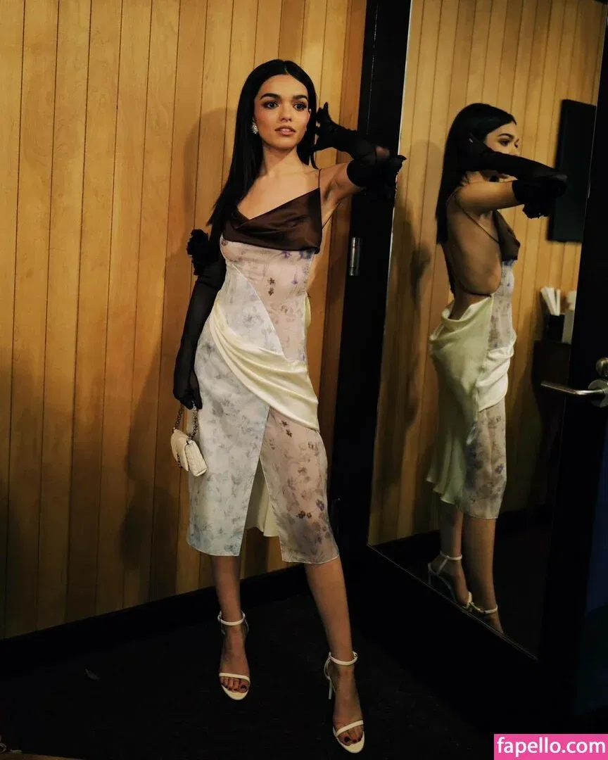 Rachel Zegler Onlyfans Photo Gallery 