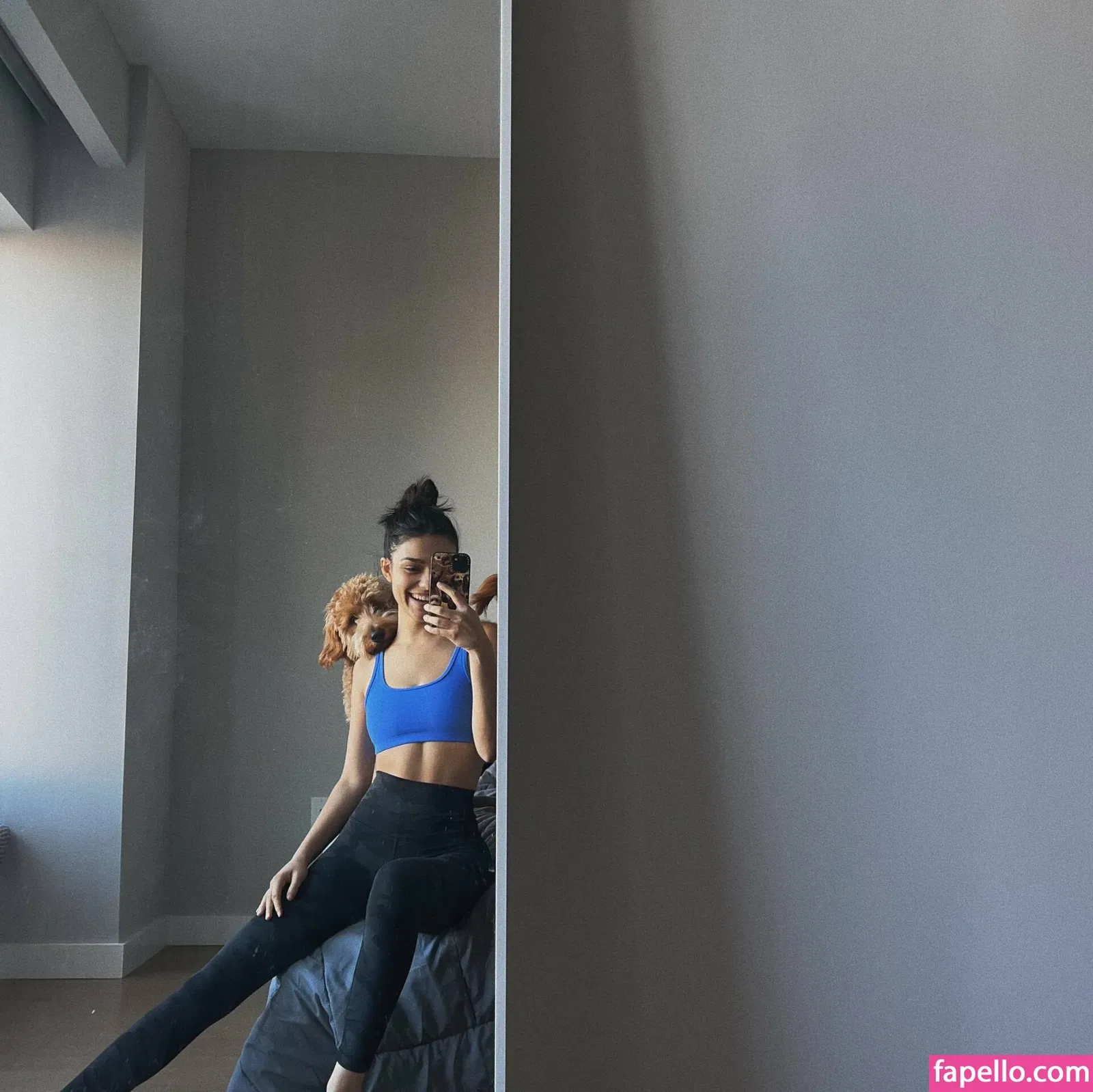 Rachel Zegler Onlyfans Photo Gallery 