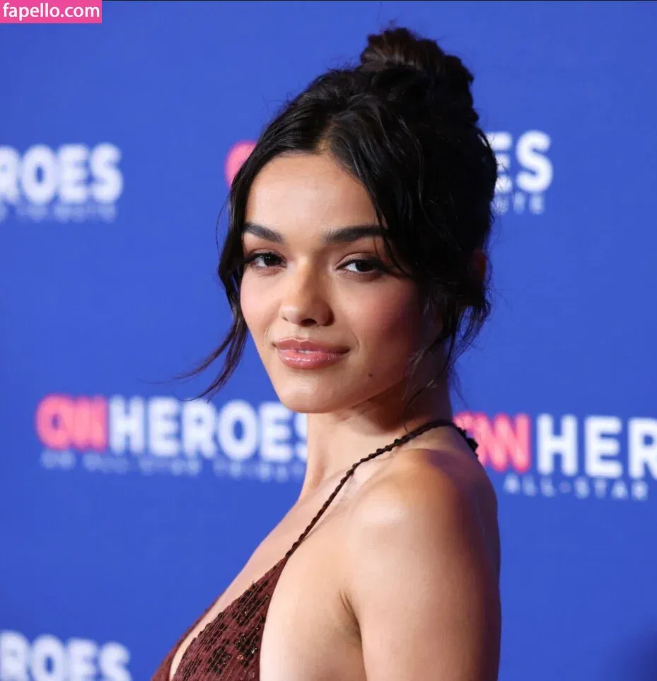 Rachel Zegler Onlyfans Photo Gallery 