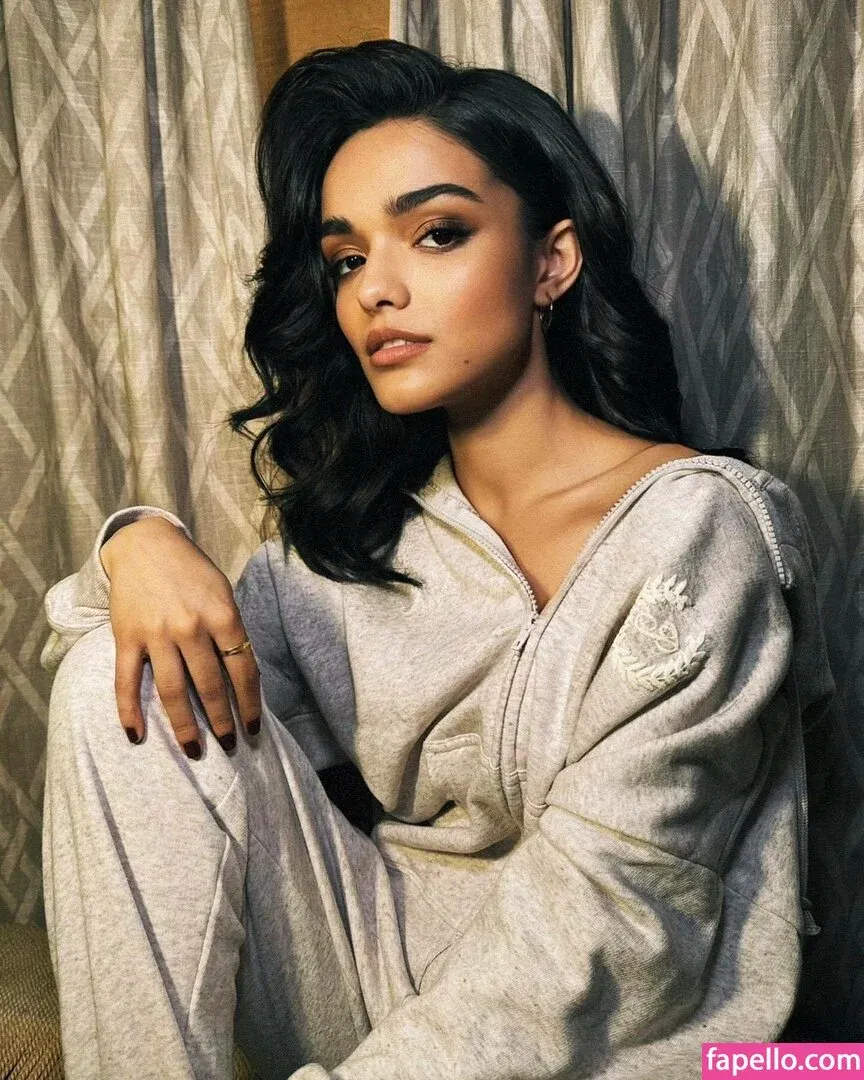 Rachel Zegler Onlyfans Photo Gallery 