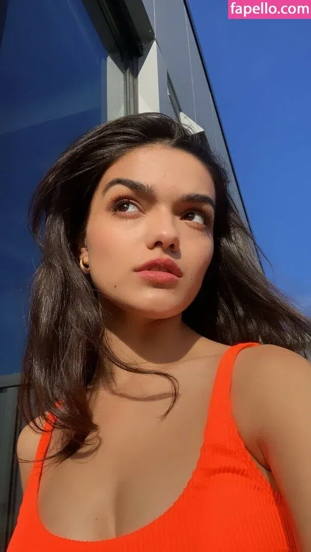 Rachel Zegler Onlyfans Photo Gallery 