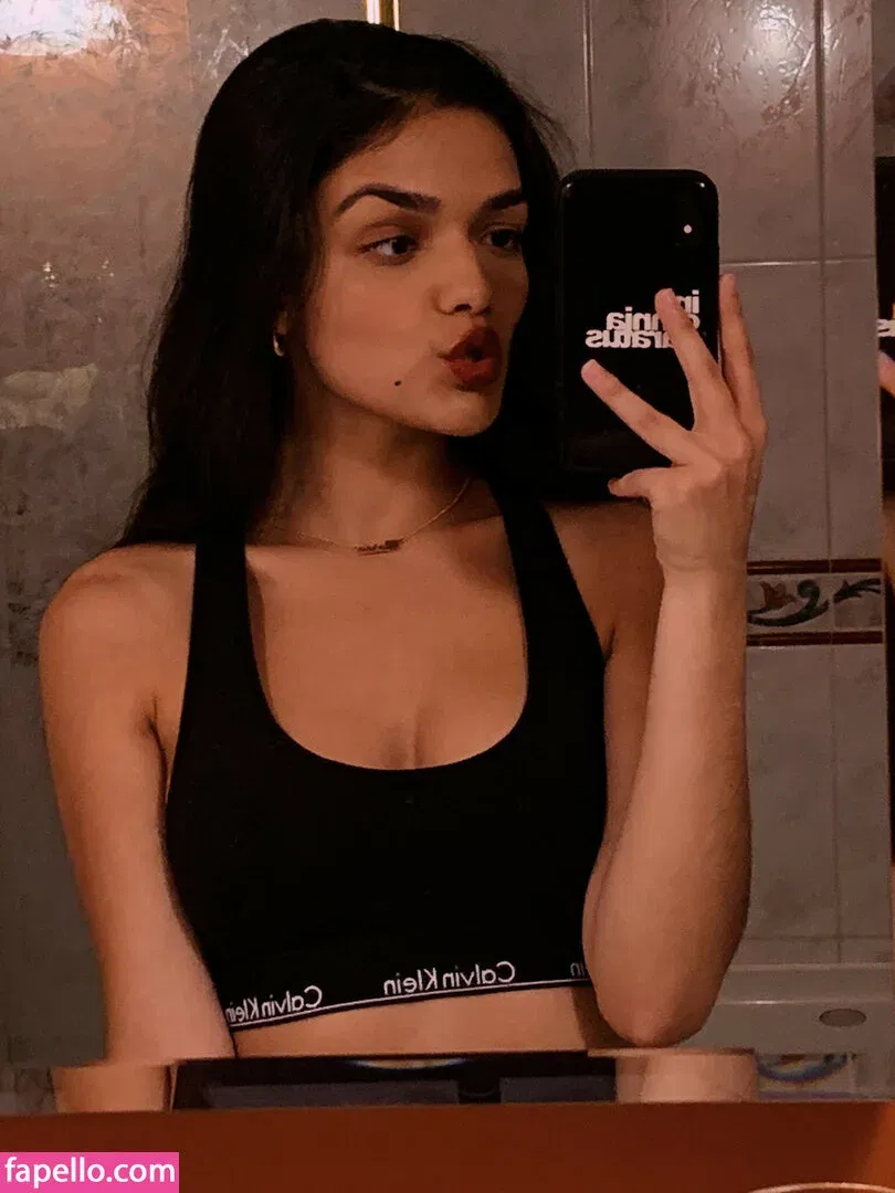 Rachel Zegler Onlyfans Photo Gallery 