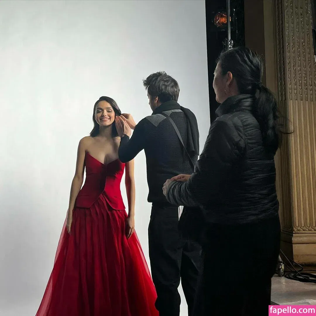 Rachel Zegler Onlyfans Photo Gallery 