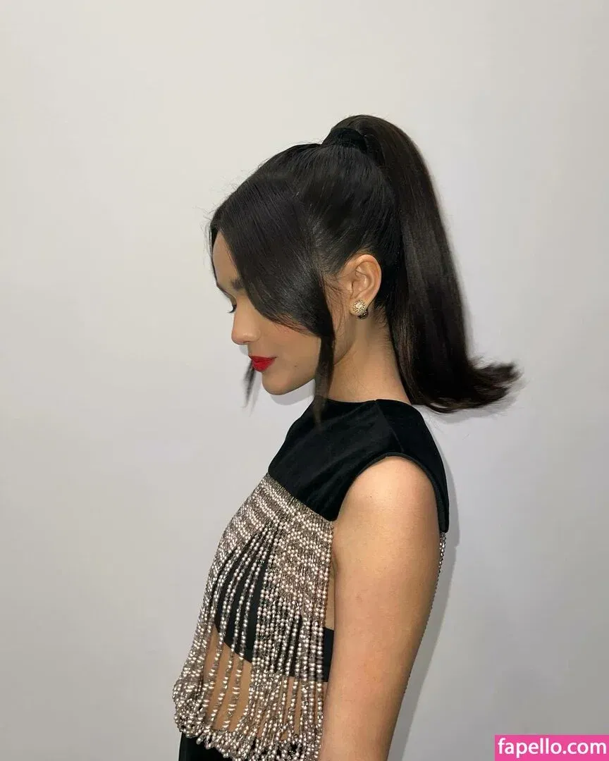 Rachel Zegler Onlyfans Photo Gallery 