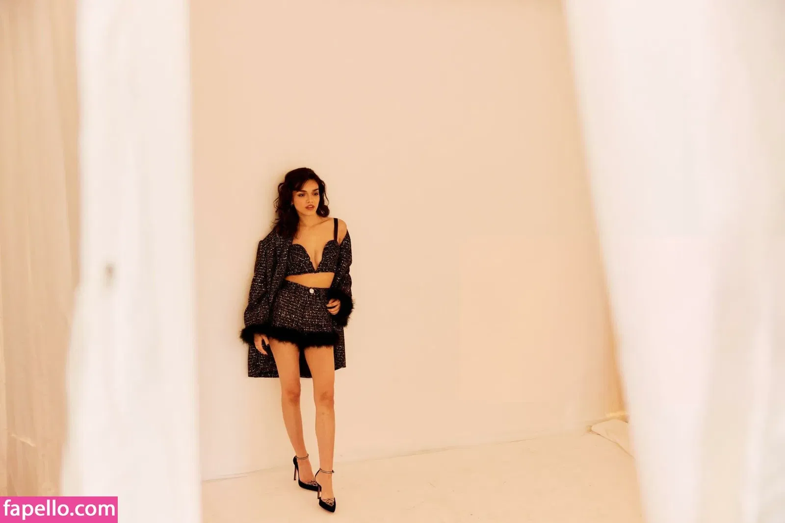 Rachel Zegler Onlyfans Photo Gallery 