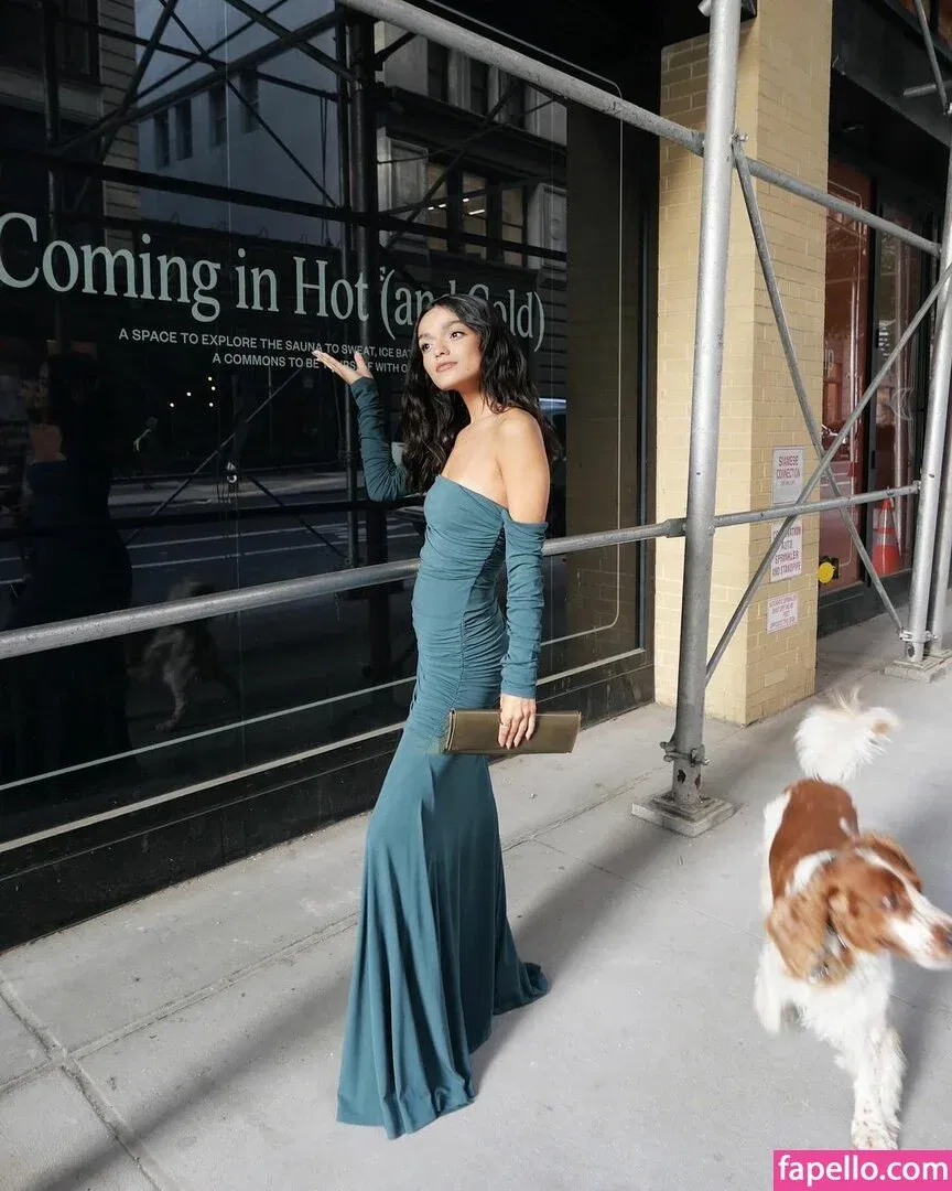 Rachel Zegler Onlyfans Photo Gallery 