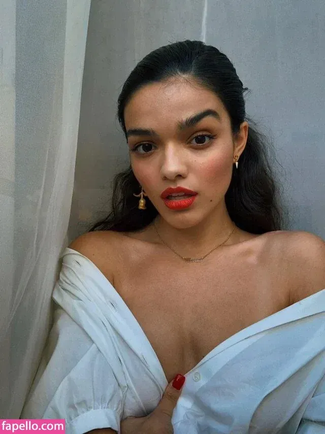 Rachel Zegler Onlyfans Photo Gallery 