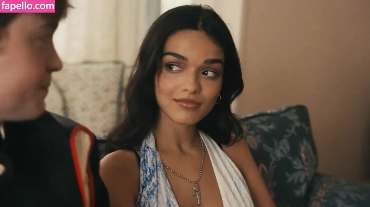 Rachel Zegler Onlyfans Photo Gallery 