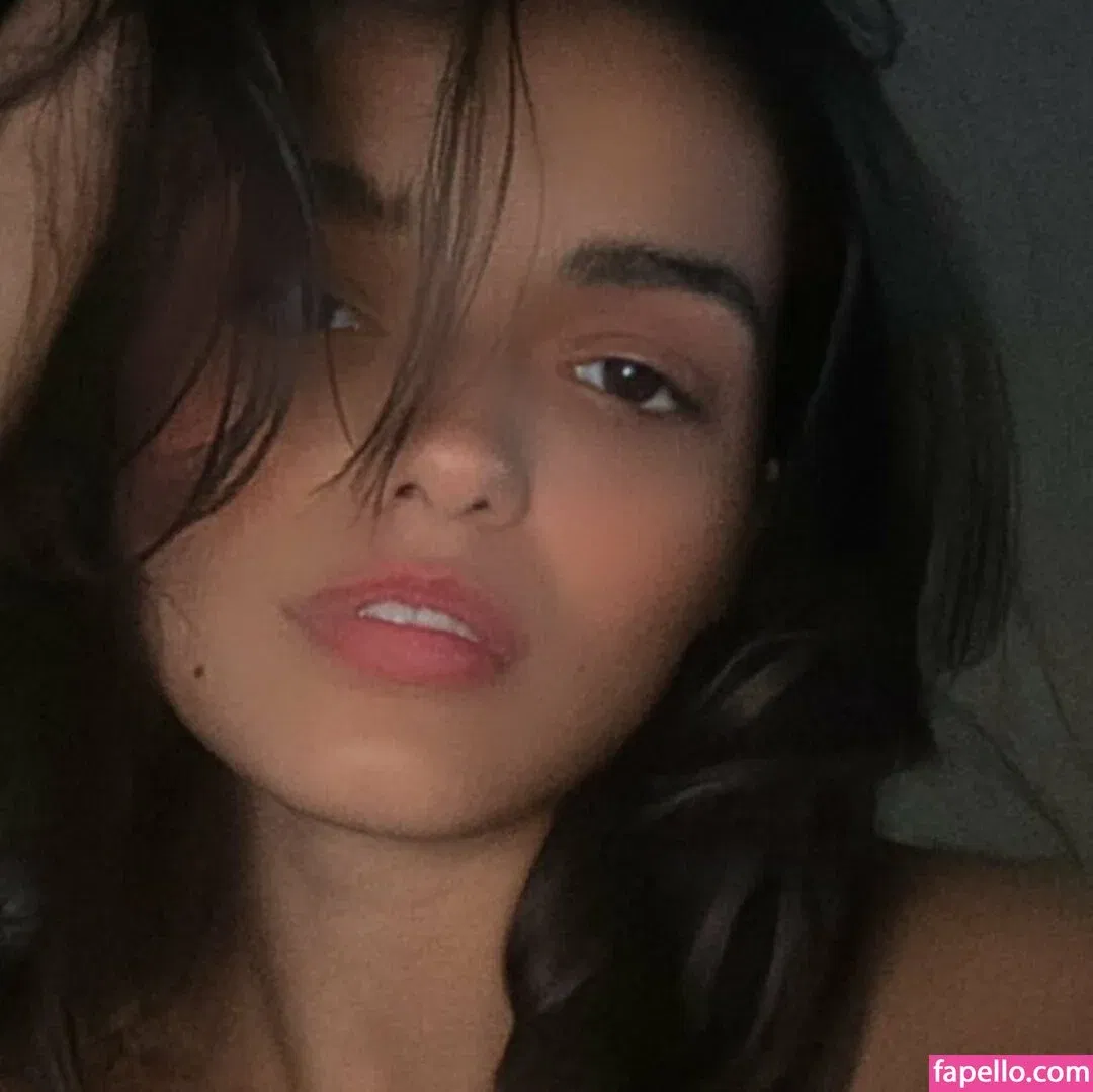 Rachel Zegler Onlyfans Photo Gallery 