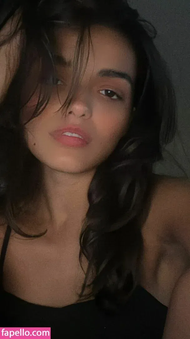 Rachel Zegler Onlyfans Photo Gallery 