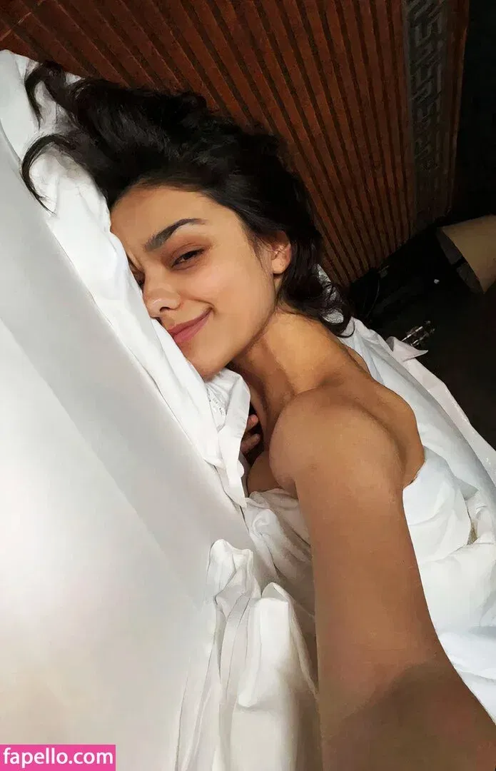 Rachel Zegler Onlyfans Photo Gallery 