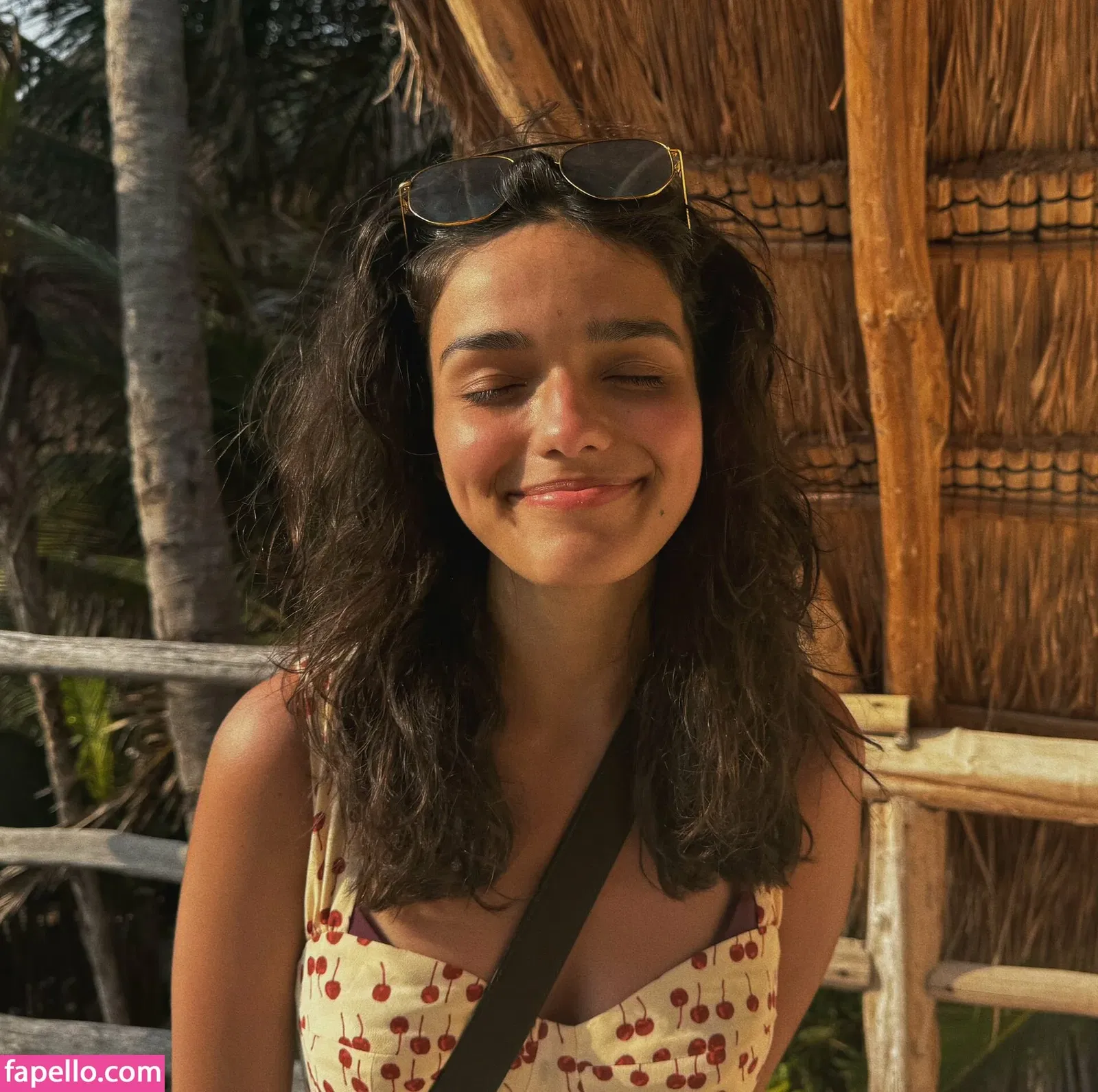 Rachel Zegler Onlyfans Photo Gallery 