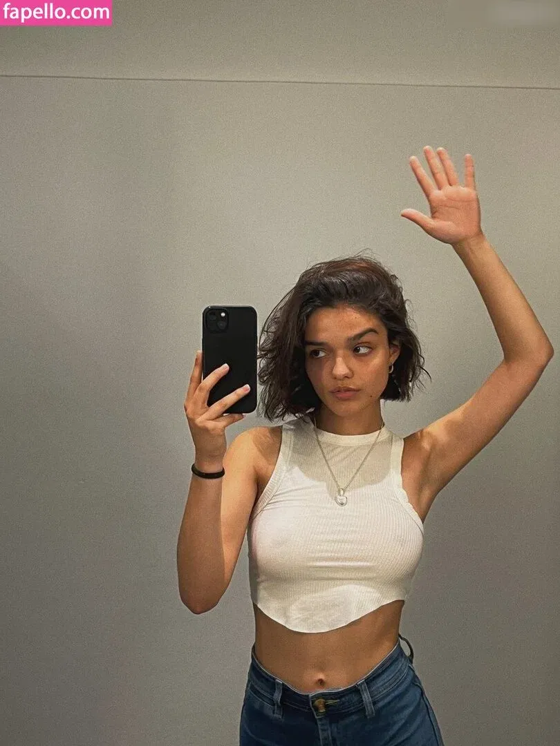 Rachel Zegler Onlyfans Photo Gallery 