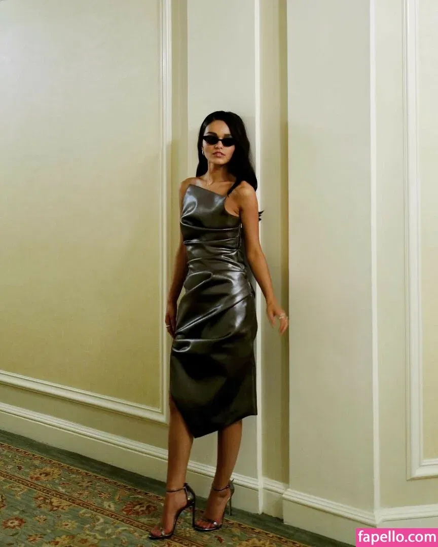 Rachel Zegler Onlyfans Photo Gallery 