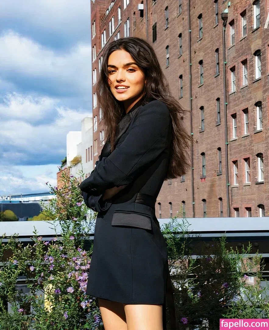 Rachel Zegler Onlyfans Photo Gallery 