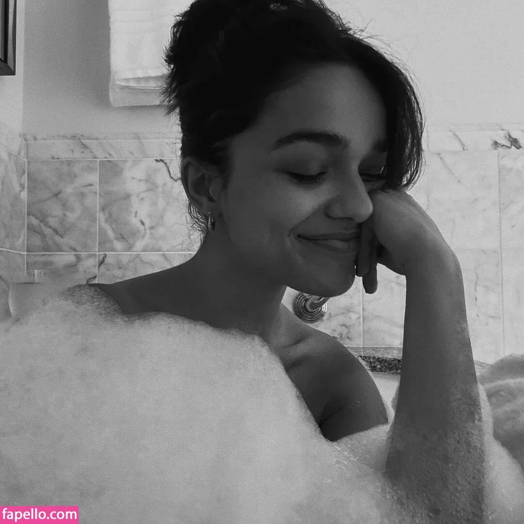 Rachel Zegler Onlyfans Photo Gallery 