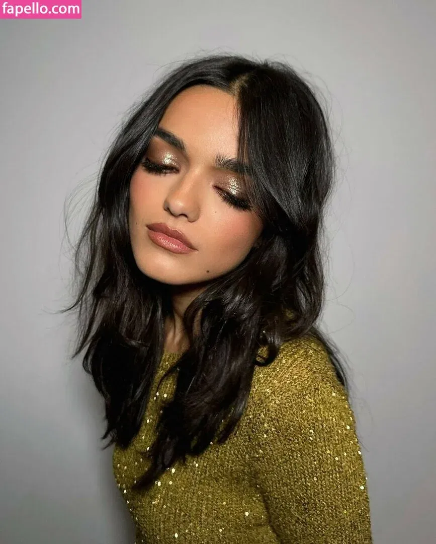 Rachel Zegler Onlyfans Photo Gallery 