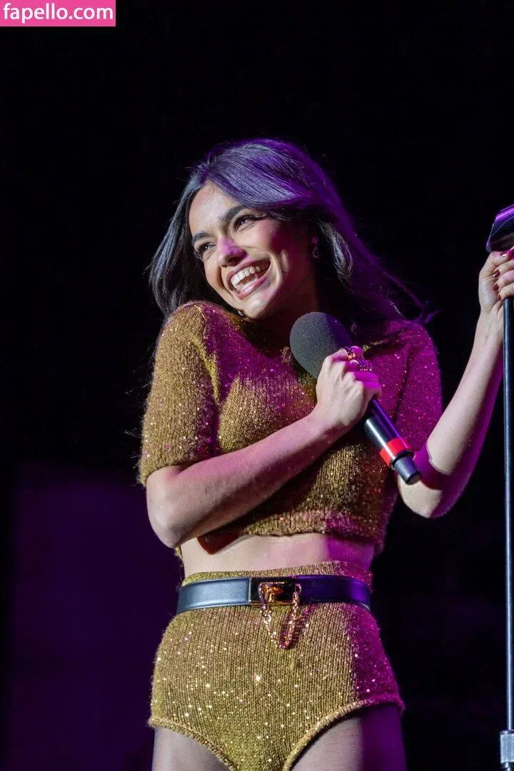 Rachel Zegler Onlyfans Photo Gallery 