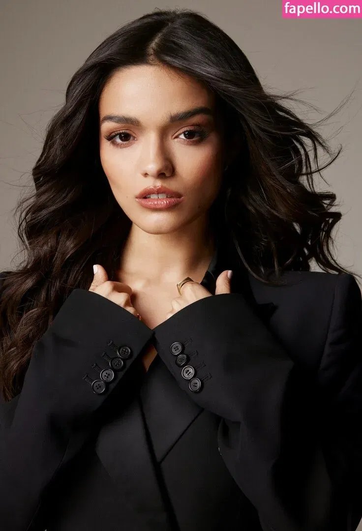 Rachel Zegler Onlyfans Photo Gallery 