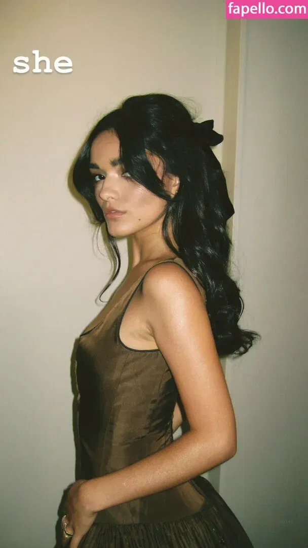 Rachel Zegler Onlyfans Photo Gallery 